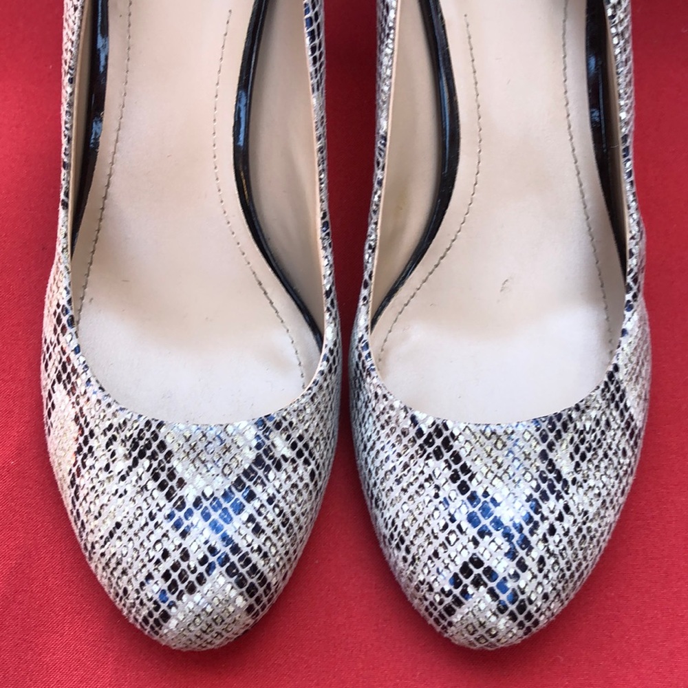 Vince Camuto Python Snake Print Gray Heels - image 4